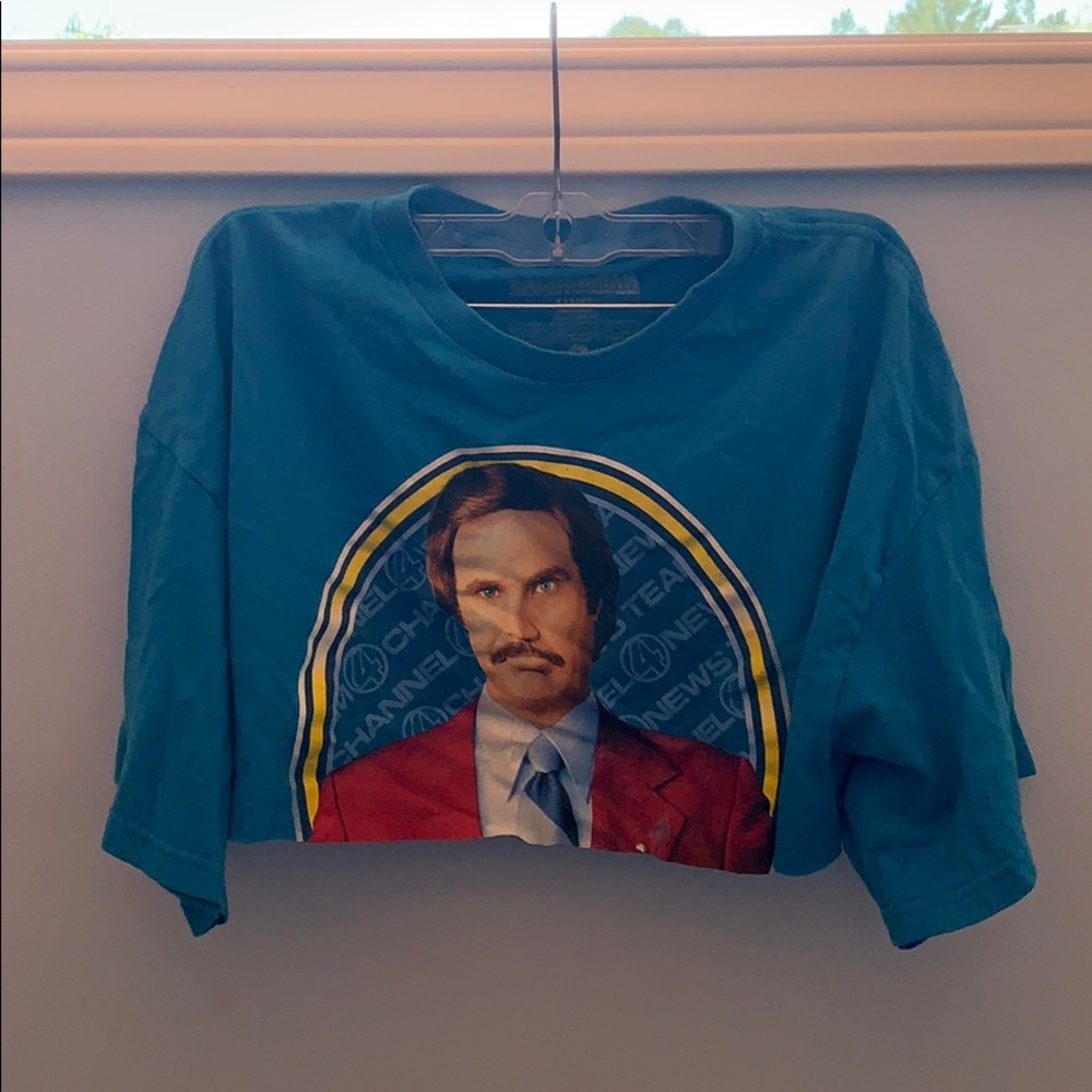 Anchor man crop top